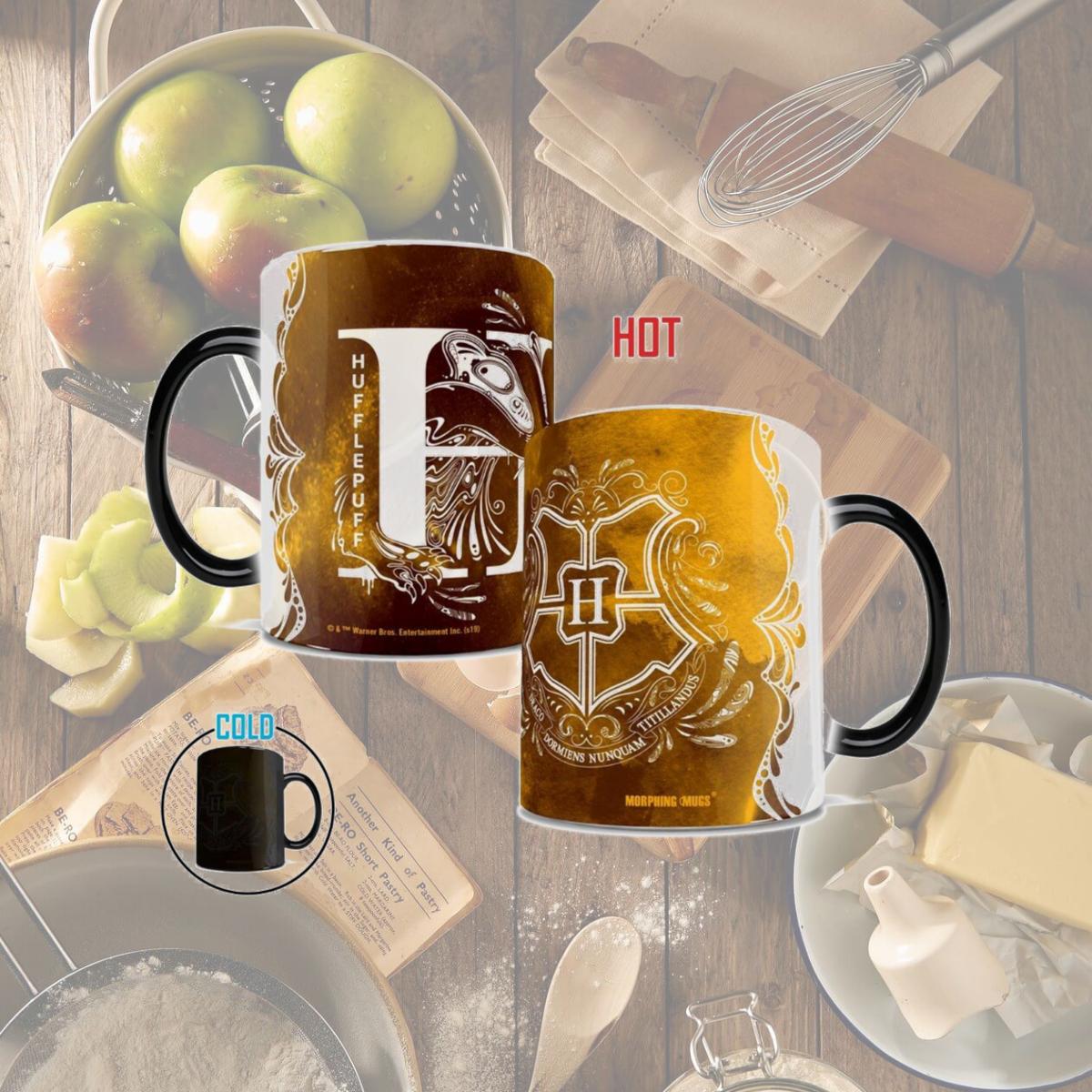 Picture of Trend Setters MMUG994 Harry Potter Aguamenti Hufflepuff Morphing Heat-Sensitive Mug