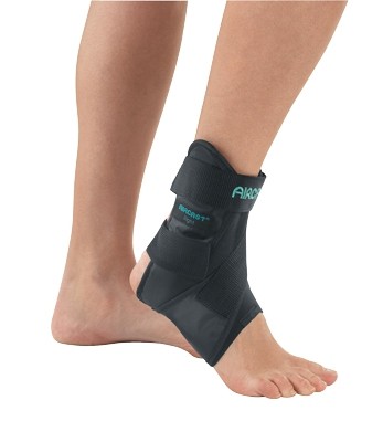 24-2711r Airsport Ankle Brace, M 5.5 - 7, Right - Small