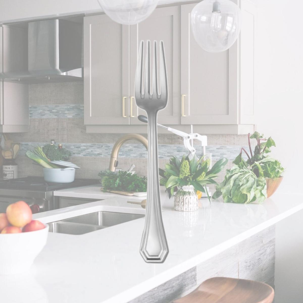 Picture of Oneida T246FDIF Lido Stainless Steel European Size Table Fork