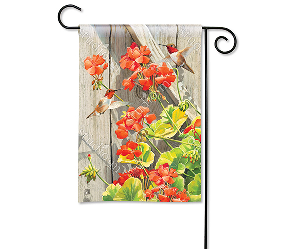 Magnet Works Mail31631 Hummingbirds With Geraniums Garden Flag