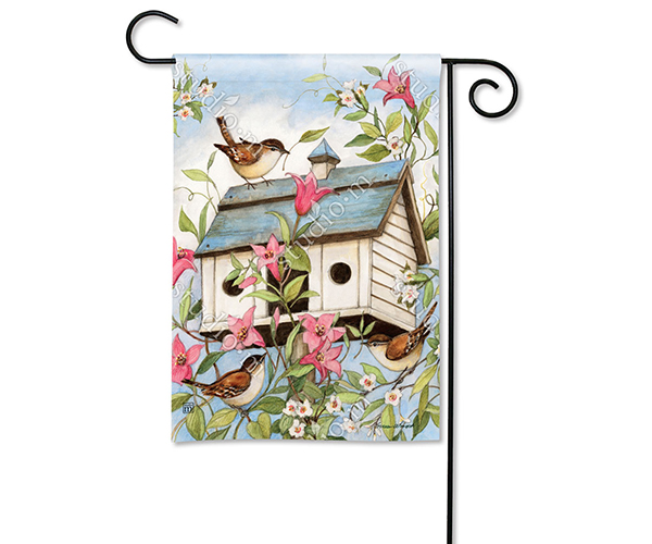 Magnet Works Mail31632 Spring Birdhouse With Clematis Garden Flag