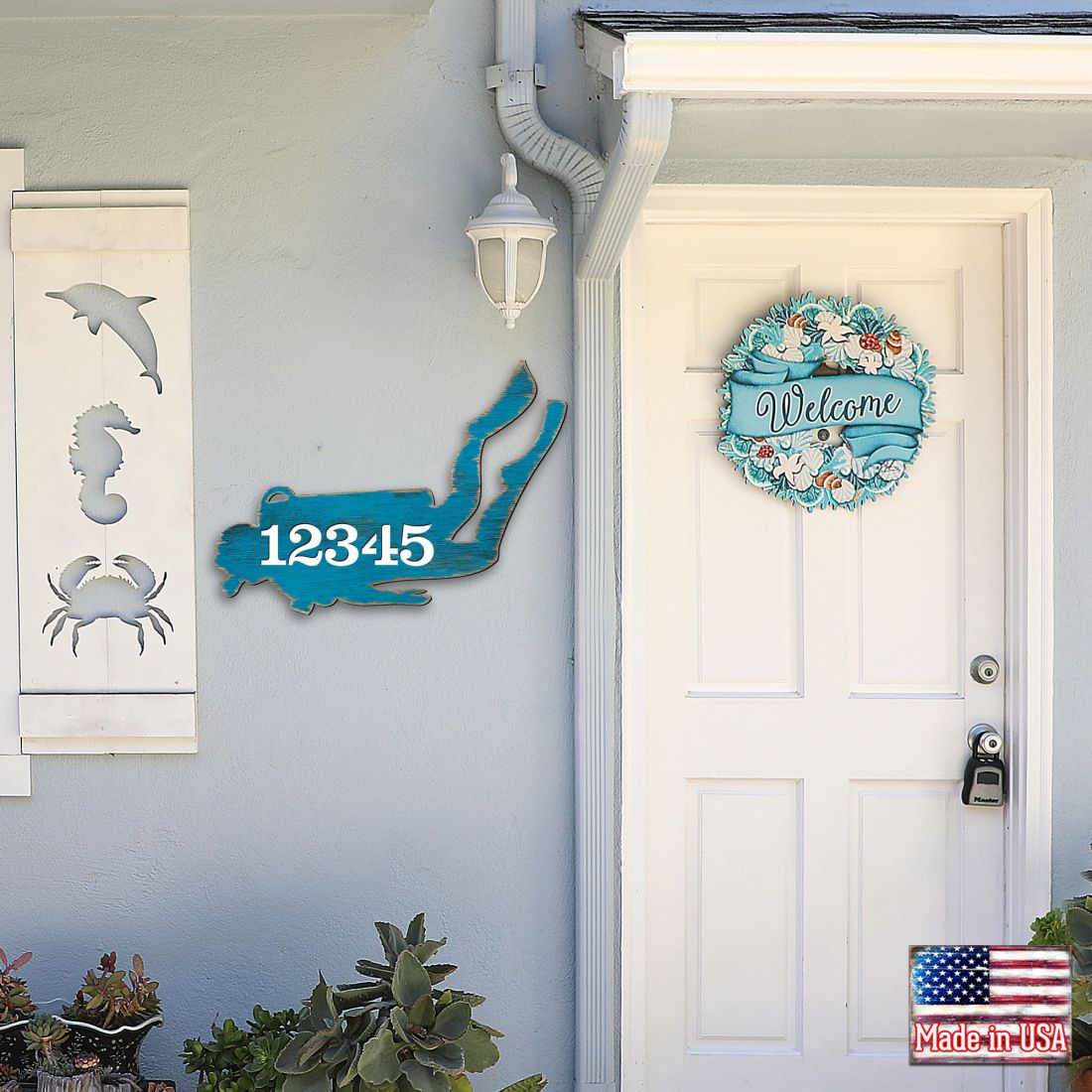 Picture of Designocracy MA98446-12 12 in. Scuba Diver Coastal House Number Sign Decor