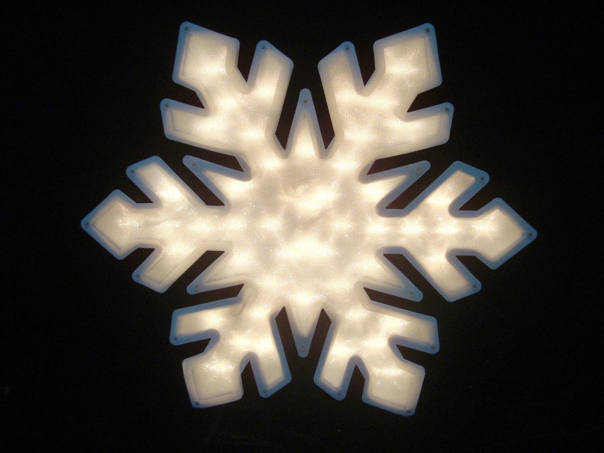 20 In. Lighted Snowflake Christmas Window Silhouette Decoration