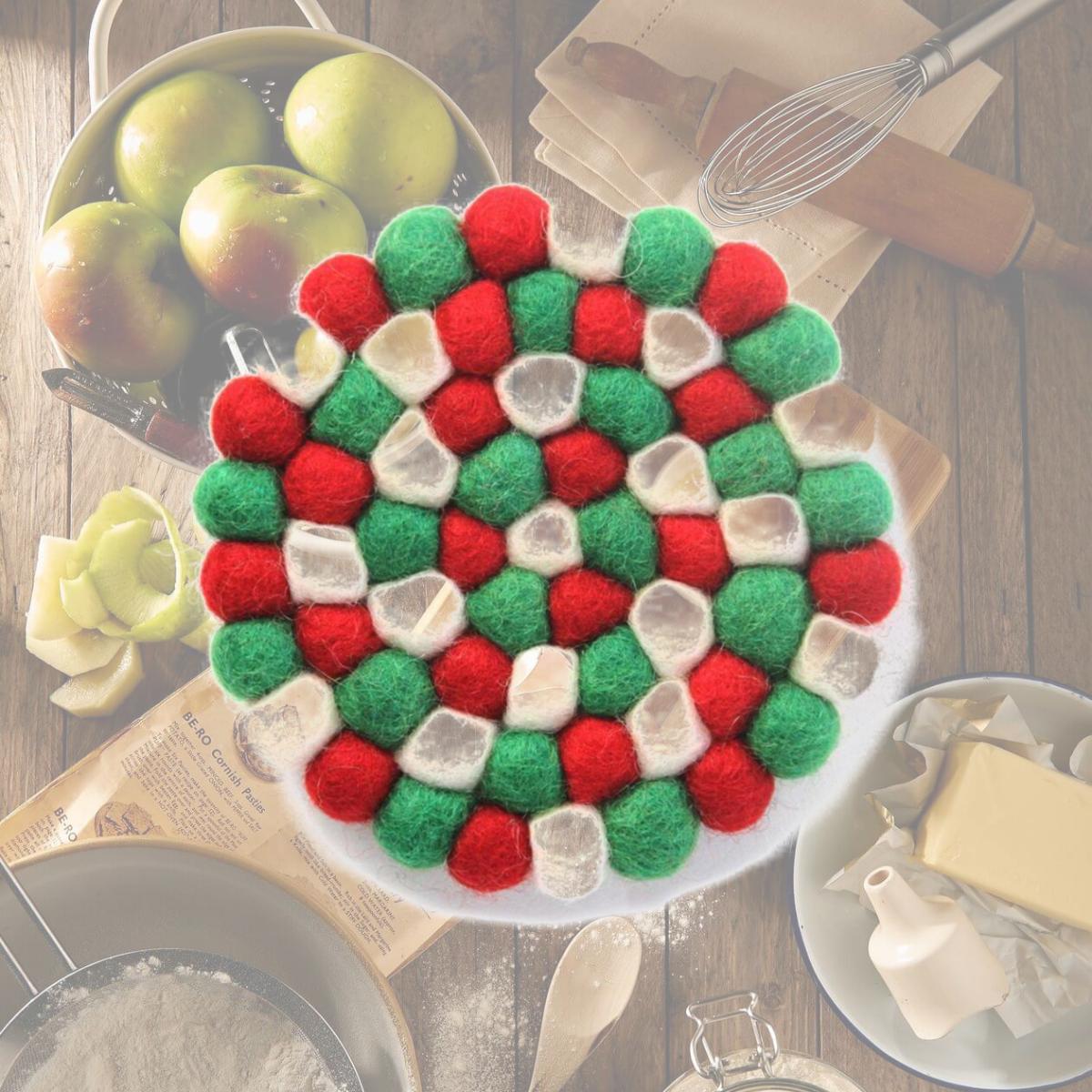 Picture of Global Groove GLG50058-10S-S4 White Christmas Hand Crafted Felt Ball Coasters from Nepal - Multicolor - Pack of 4