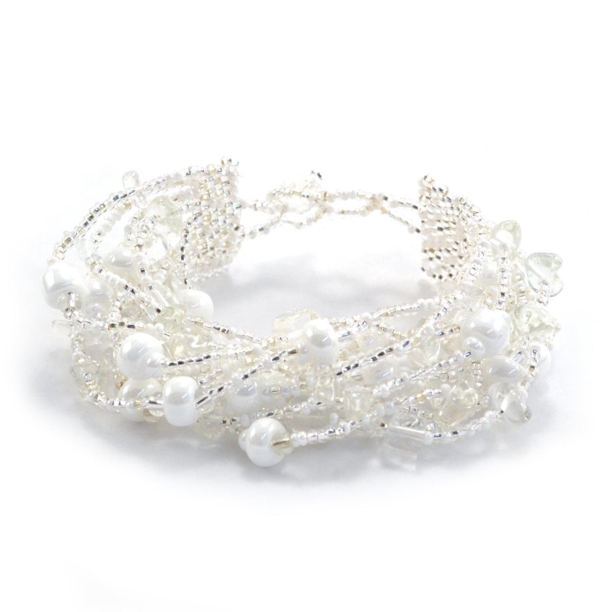 Lijbr-18-2-229081 Handmade & Fair Trade Beach Ball Bracelet, Silver & White