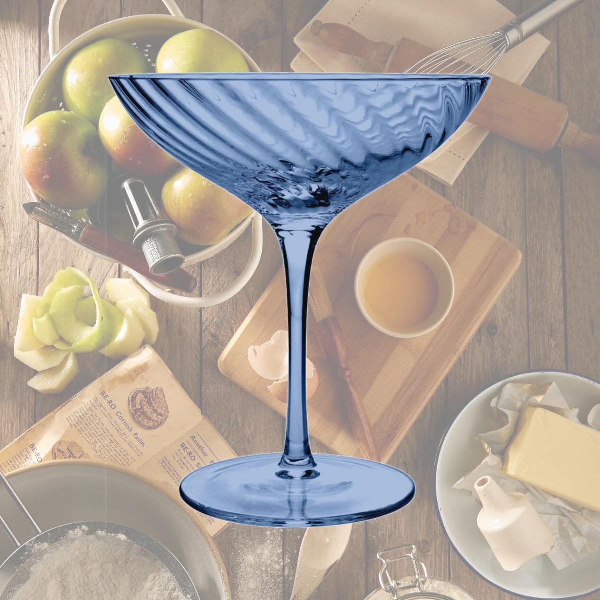 Picture of Godinger 29053 Infinity Blue Coupe Glass