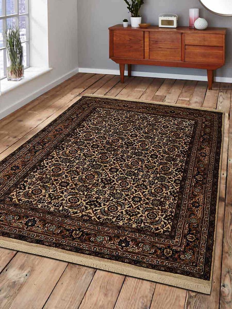 5 Ft. 4 In. X 7 Ft. 10 In. Oriental Hand Knotted Persian Nir Wool Area Rug, Cream