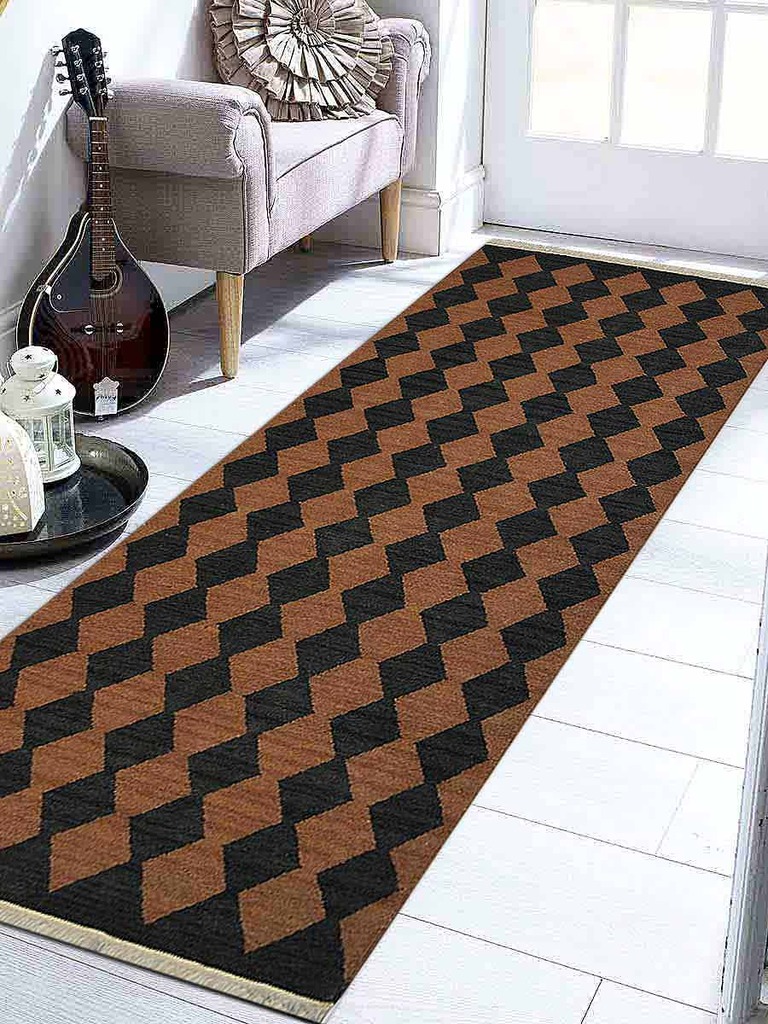 2 Ft. 6 In. X 6 Ft. Contemporary Hand Woven Kelim Woolen Area Rug, Brown & Charcoal