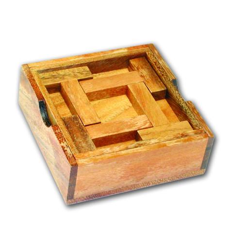 Round Cut Diamond Puzzle Box Mini Board Game