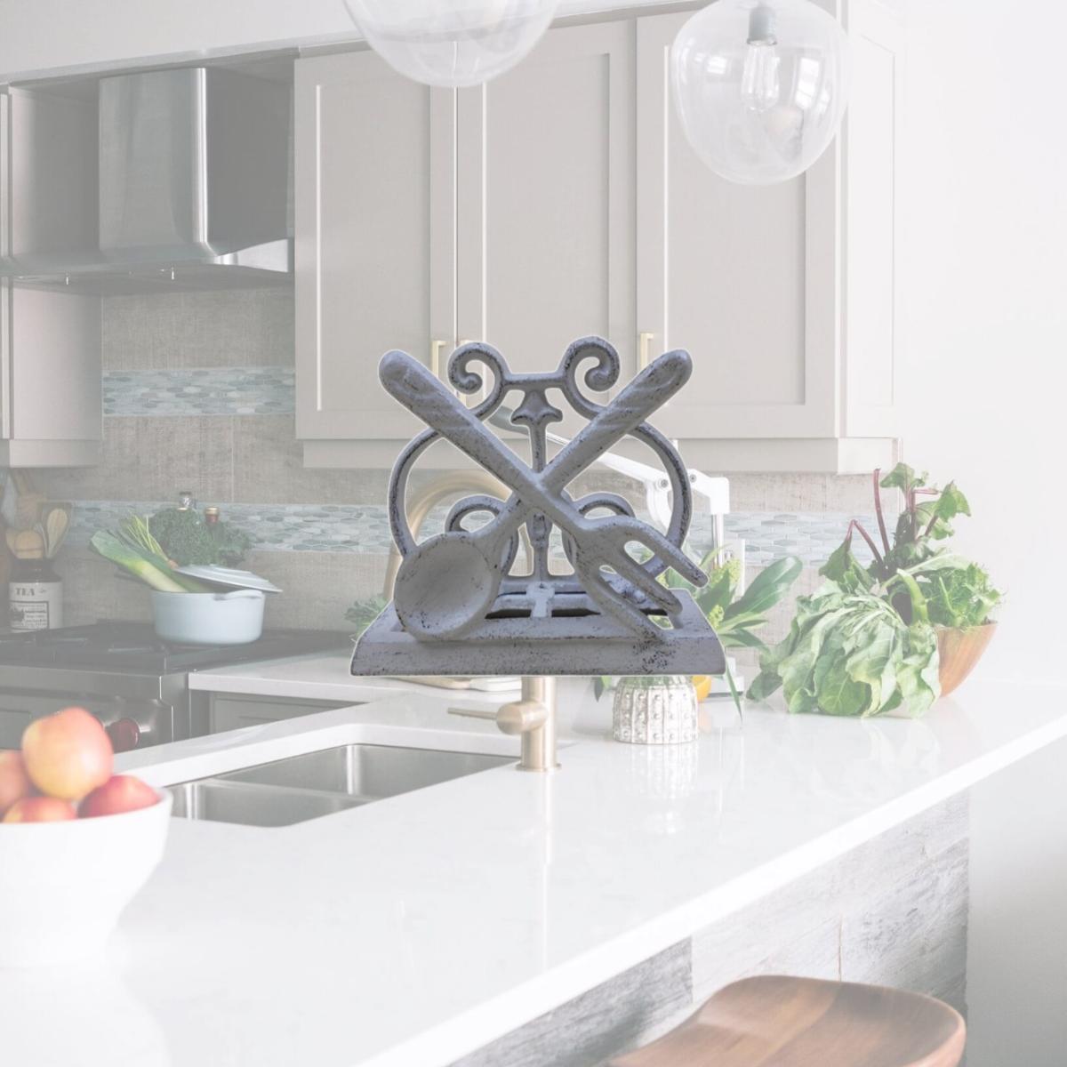 Picture of Handcrafted Model Ships k-9312-FS-w 4.5 x 2.5 x 5 in. Whitewashed Cast Iron Fork & Spoon Kitchen Napkin Holder