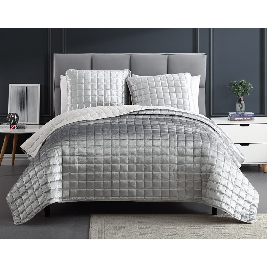 81896 Lyndon King Size Bed Comforter Set, Silver - 3 Piece