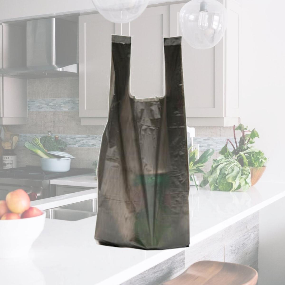 Picture of International Plastics MB-T-15BLK 6 x 4 x 15 in. Plain Black HD Bag - Case of 2000