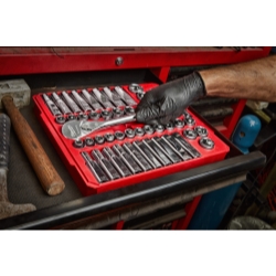Mlw48-22-9010 0.5 In. Socket Wrench Set With Fractional Sae & Metric - 47 Piece