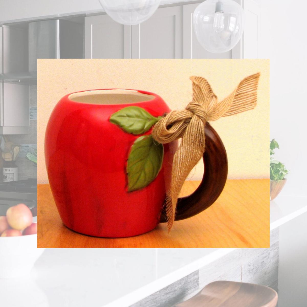 Picture of IWGAC 049-16176 Ceramic Apple Mug, Red