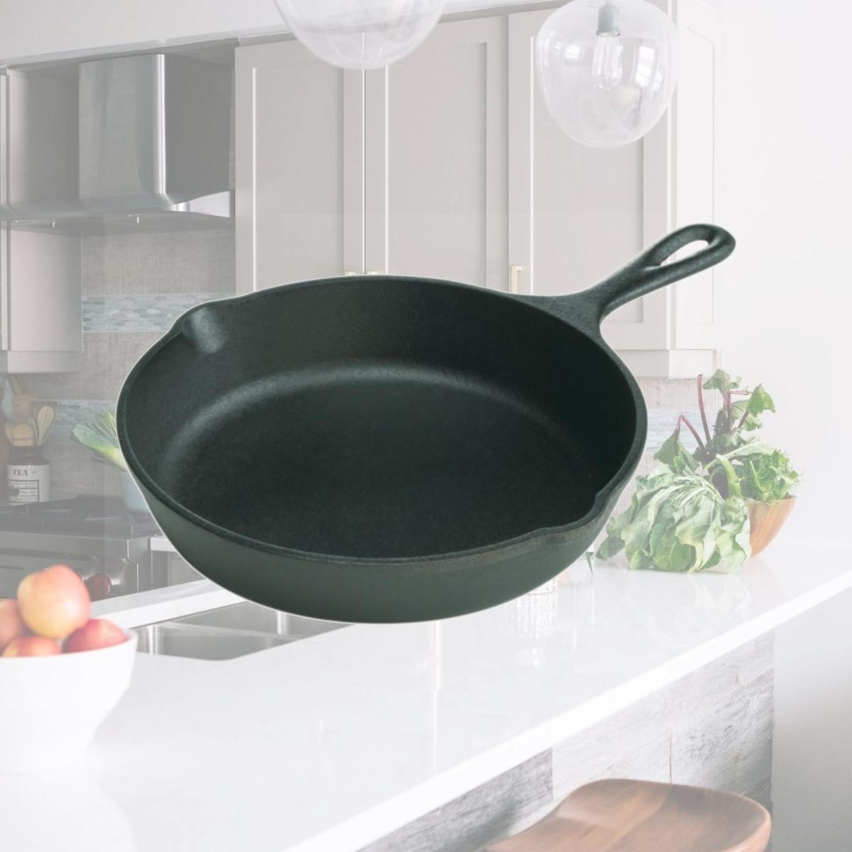 Picture of Lodge L3SK3 6.5" Black Round Cast Iron Skillet