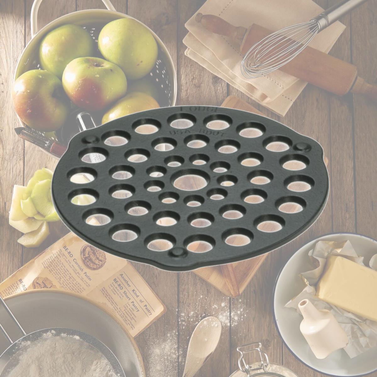 Picture of Lodge L8DOT3 8" Meat Rack Trivet