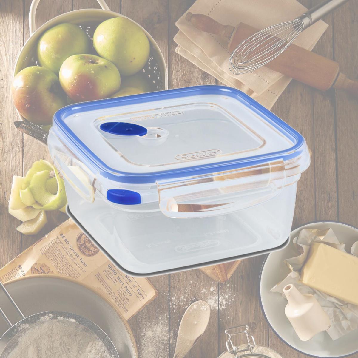 Picture of Sterilite - Clinton Sc 03324706 5.7 Cups Square Ultra-Seal Container