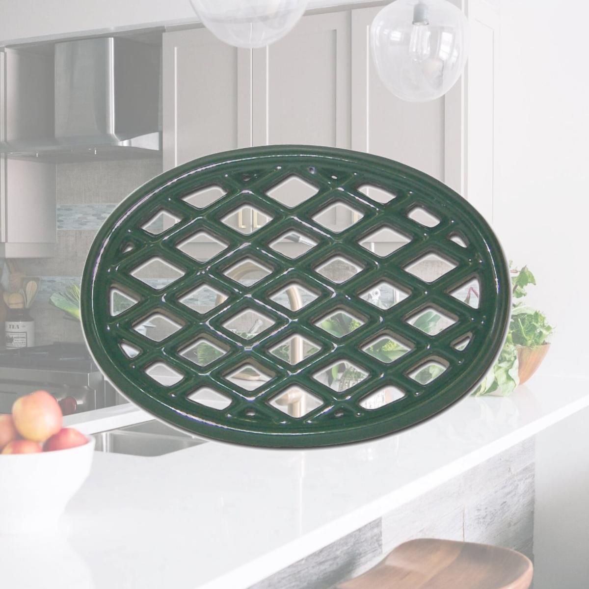 Picture of John Wright 33343 Forest Green Lattice Trivet