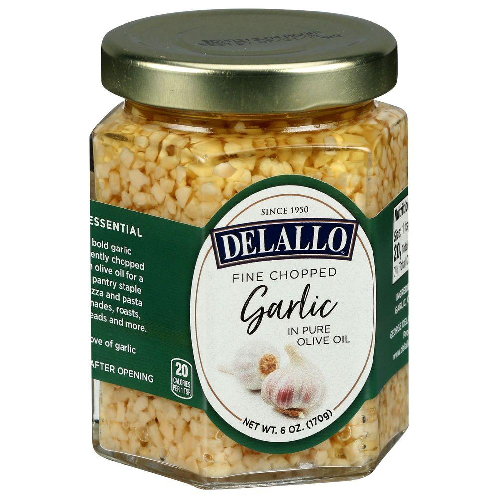 FINE CHOPPED GARLIC IN PURE OLIVE OIL