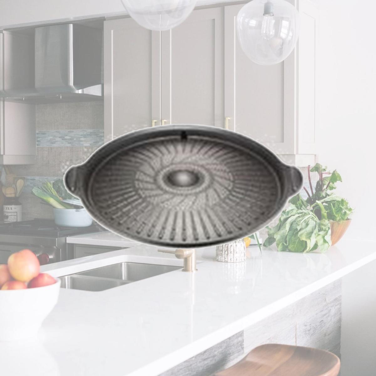Picture of PN Poong Nyun SPRP-34 PN Sharten Round Roasting Pan 34cm - 13.5 in.