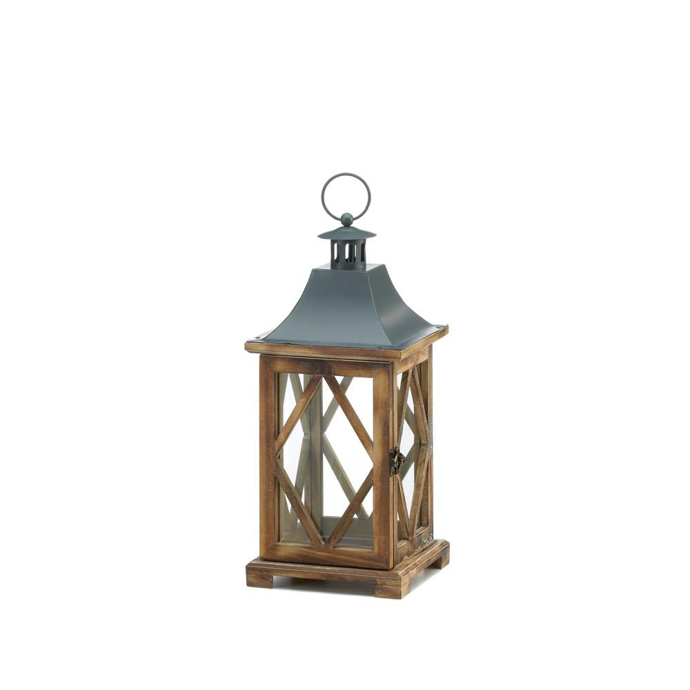 10018827 Wooden Diamond Lattice Lantern
