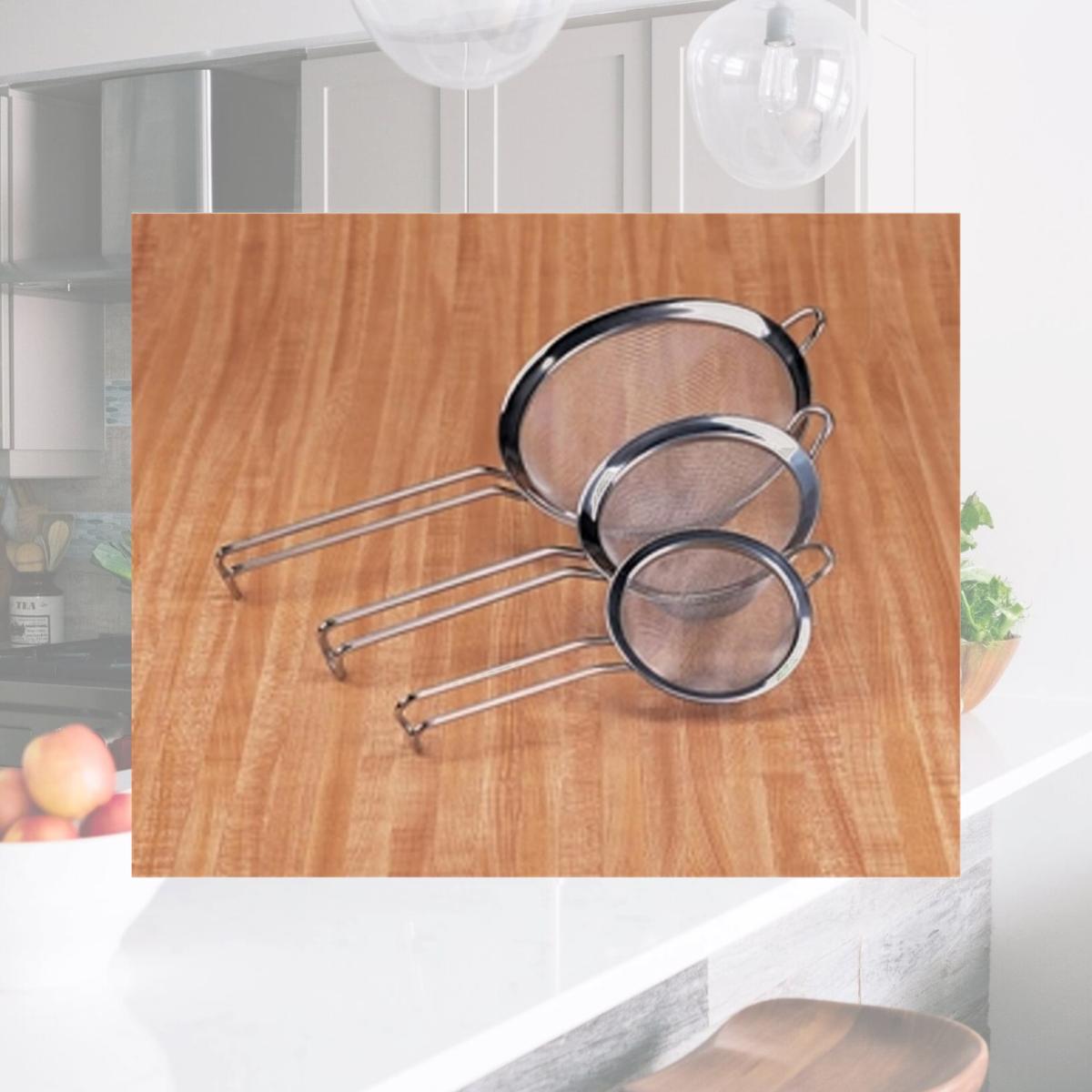 Picture of YBMHome 2312 Stainless Steel Fine Mesh Strainer Colander Sieve With Handle 12 Cm
