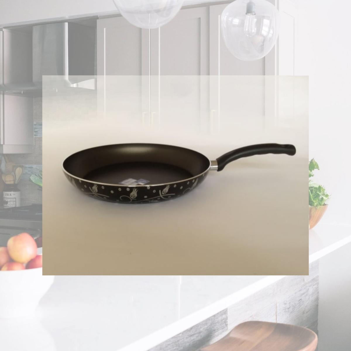 Picture of YBMHome st32 12.5 In. Omelet- Frying- Saute- Stir Fry Pan Skillet Black Design