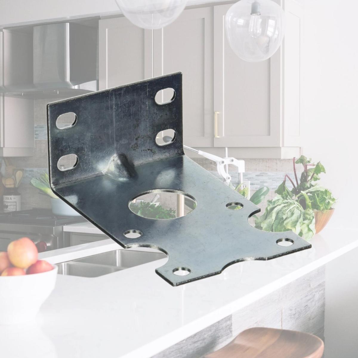 Picture of Shurflo 244047 Mounting Bracket Kit for Slim Line Housings