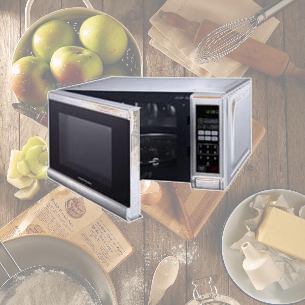 Picture of Natural Quality N6R-RV787S 0.7 cu ft. Stainless Steel Microwave