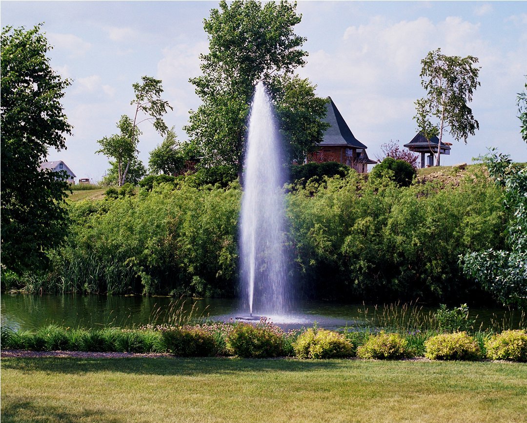 3.3jf050 3.3j Floating Decorative Fountain With Float & Control Panel - 50 Ft.