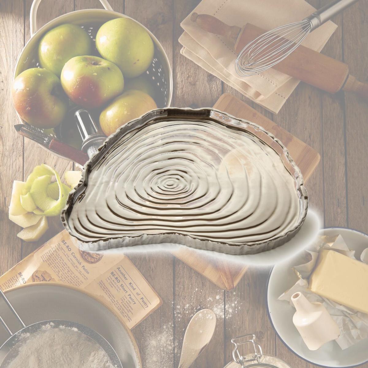 Picture of Leeber 69111 13 x 12 in. Tree Bark Porcelain Serving Tray, Silver
