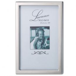 LawrenceFrames  4 x 6 in. Standard Picture Frame, Silver
