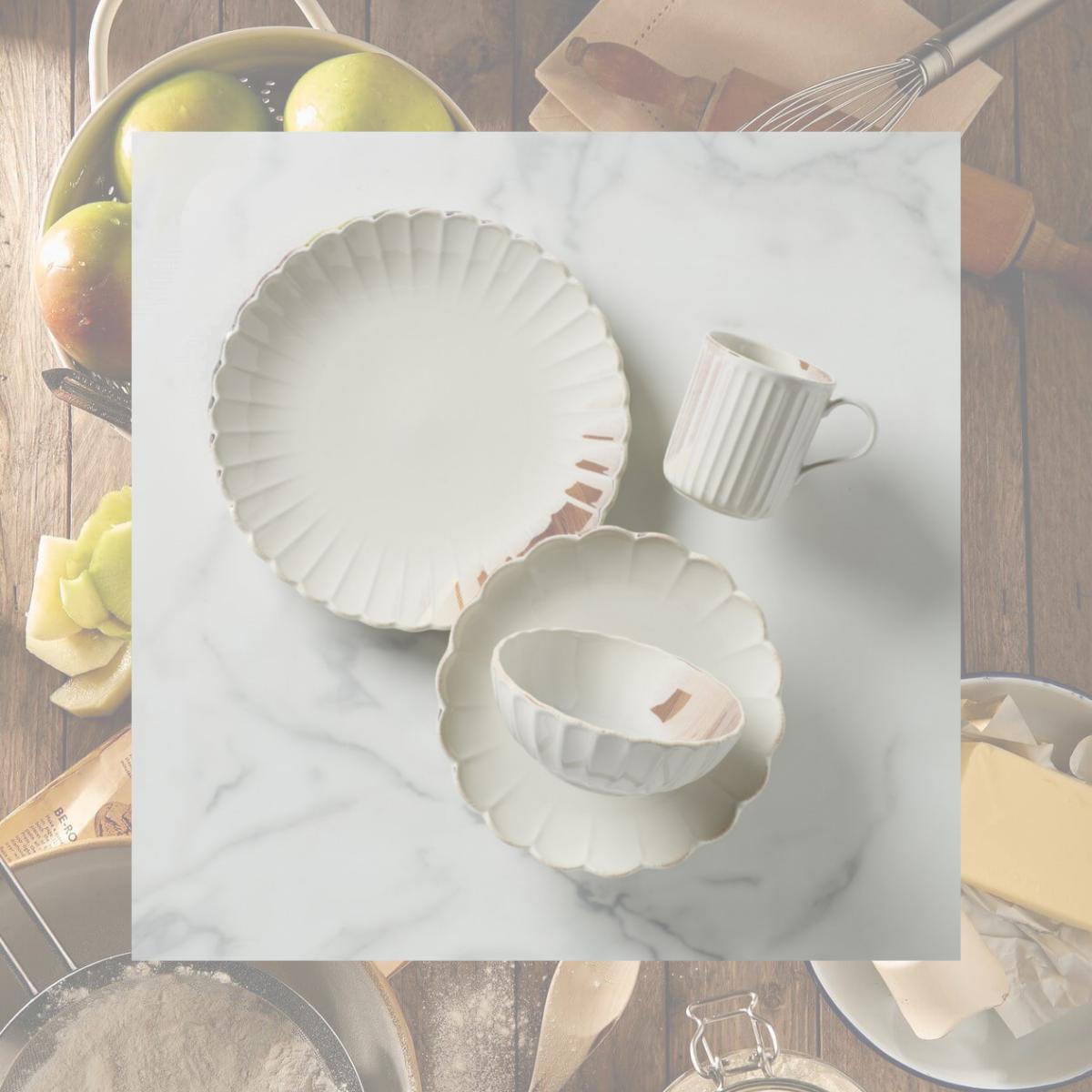Picture of Lenox 893472 French Perle Scallop Place Setting - 4 Piece