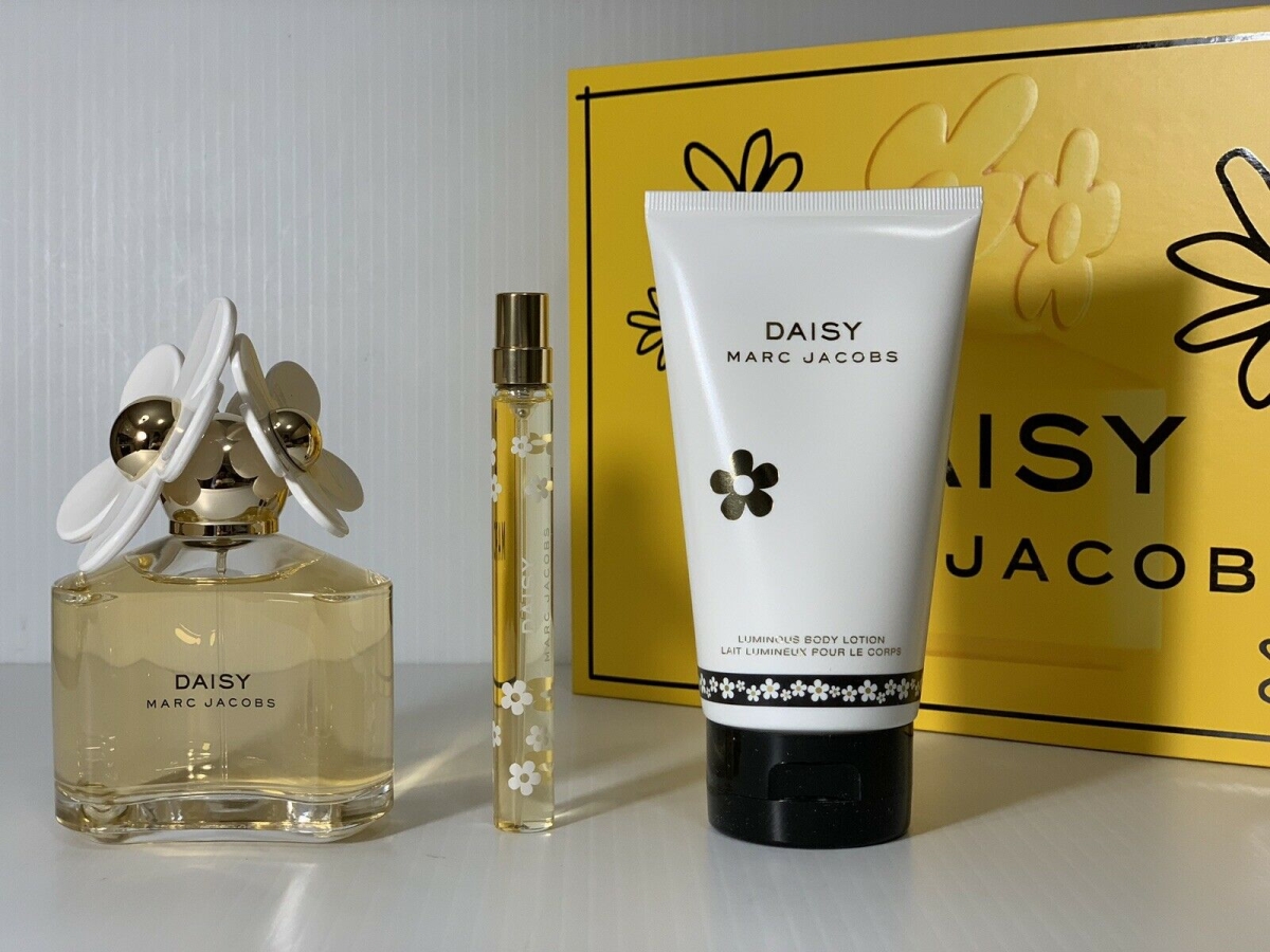 10629 Daisy By Gift Set For Women - 3 Piece
