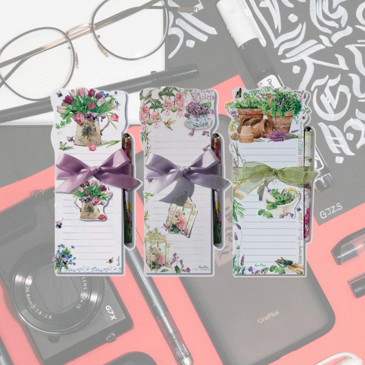 Picture of Lissom Design W21074 Floral Affection 3 Die-Cut Magnetic List Notepad Sets