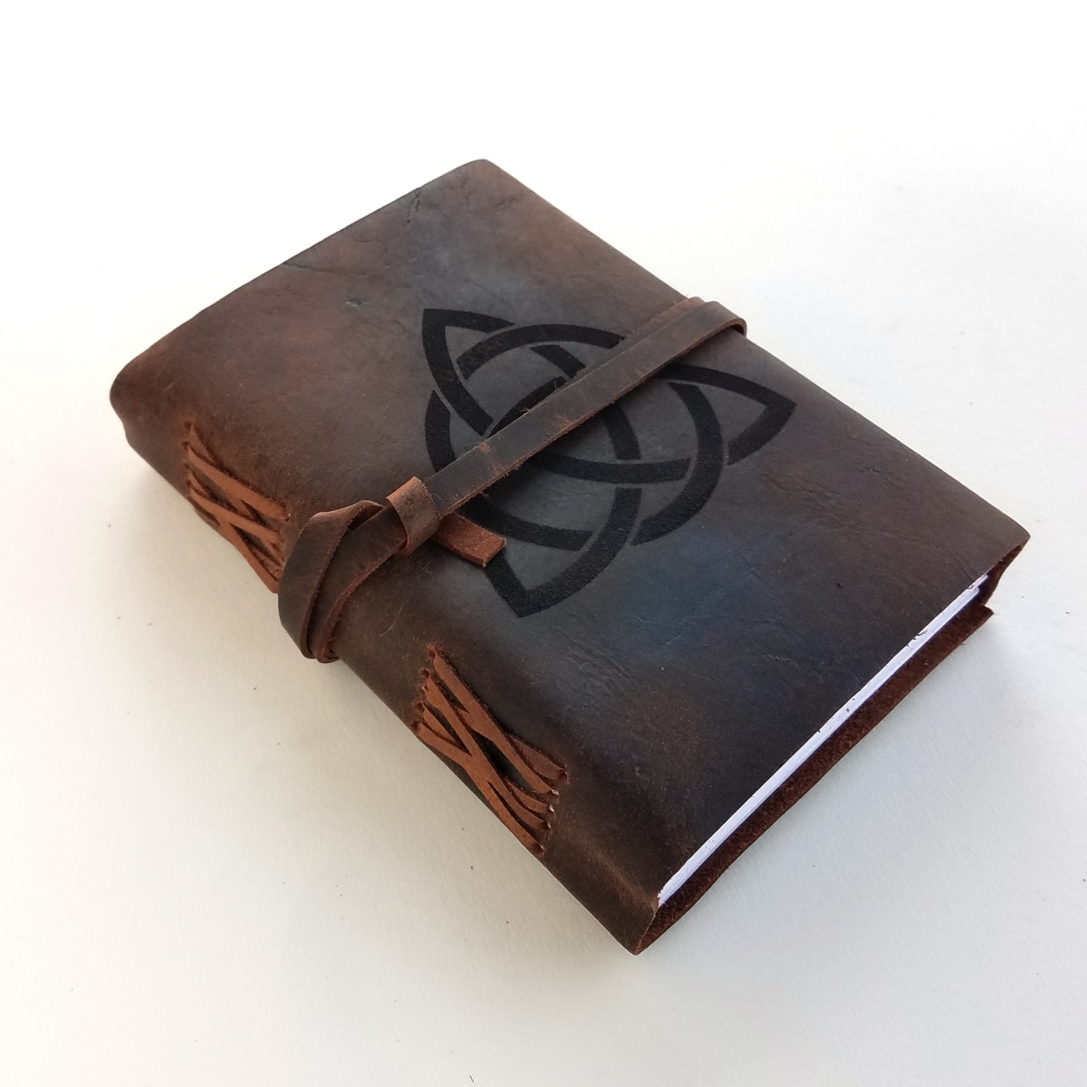 LJTR01 Trinity Unlined Leather Journal Book