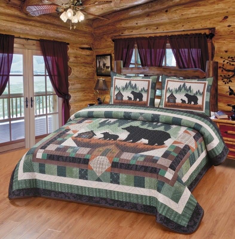 63875 Bear Cabin in the Pines Boho Nature Lodge Cabin Themed Patchwork Decorative Quilt Bedding Set / Size: Queen Quilt