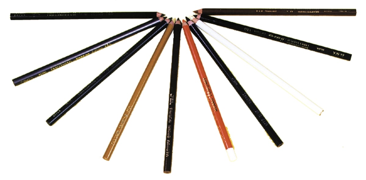 De01au Make Up Pencil 7 In. Auburn Costume