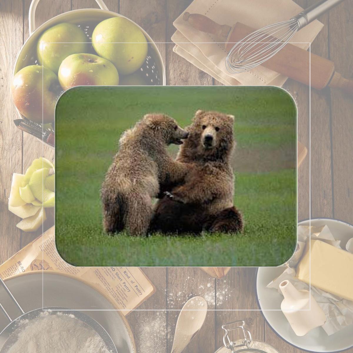 Picture of McGowan TT99841 Tuftop Bears Pushover Cutting Board- Small