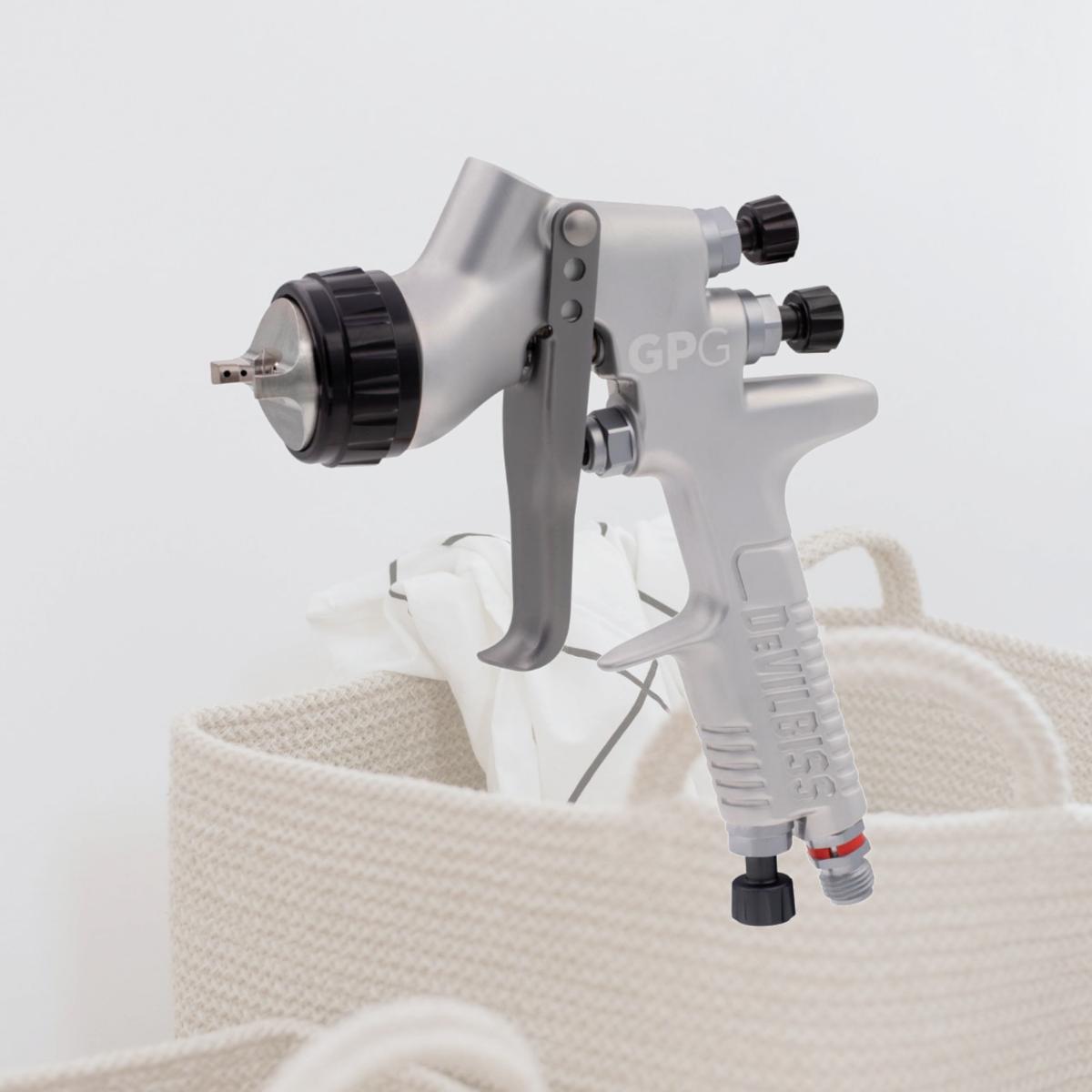 Picture of DeVilbiss DEV-905016 1.3&#44; 1.4 & 1.5 mm GPG2 Cupped GPG Gravity HVLP Gun Kit