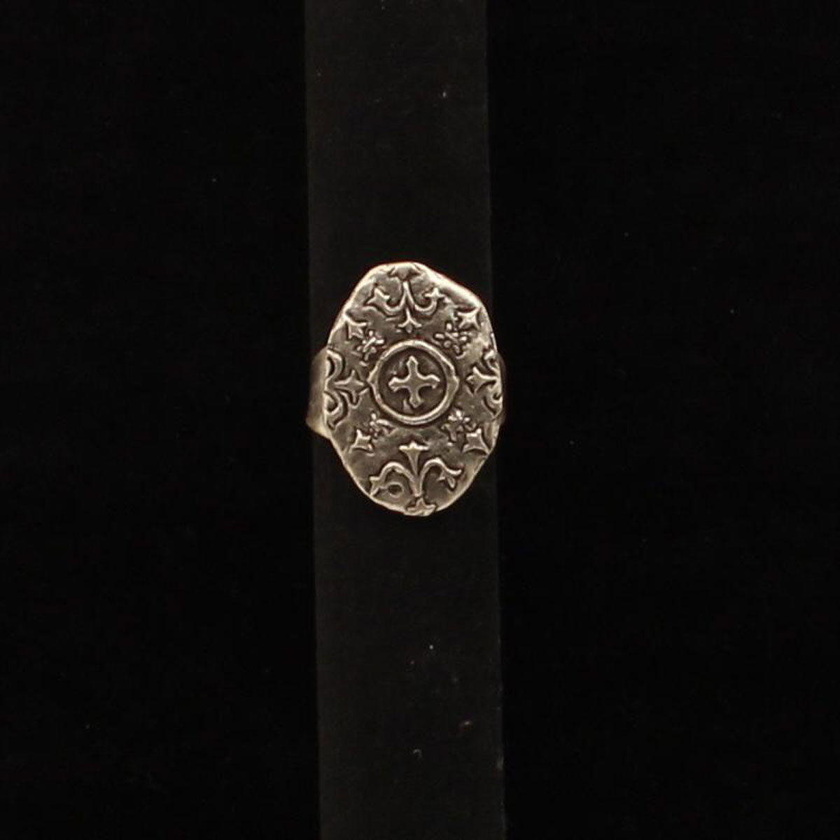 Dbur2132 Antique Silver Crystal Flat Ring