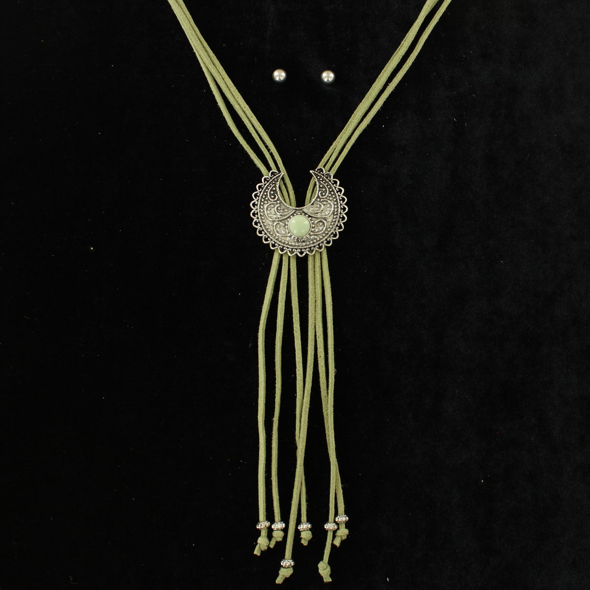2918828 Center Stone Squash Blossom Suede Bolo Style Necklace & Earrings, Green - 18 In.