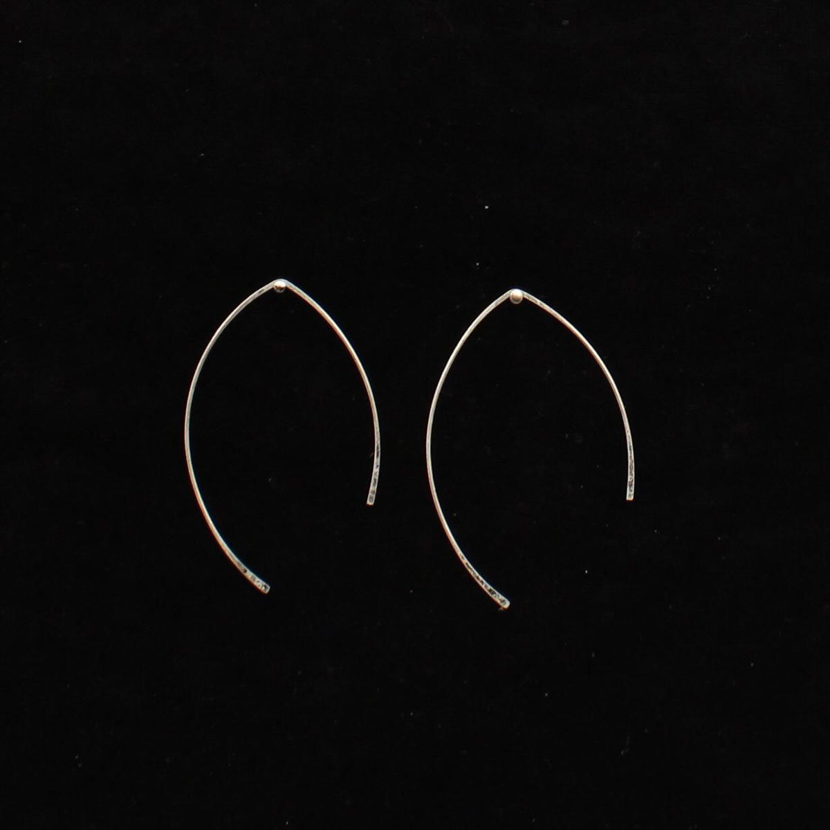 De849sb Antique Silver Wishbone Shape Earring