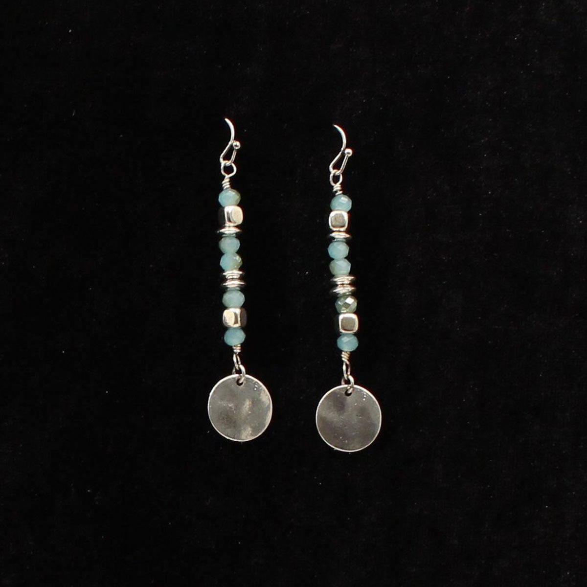 De451sbbl Antique Silver Blue & Silver Alternating Earring