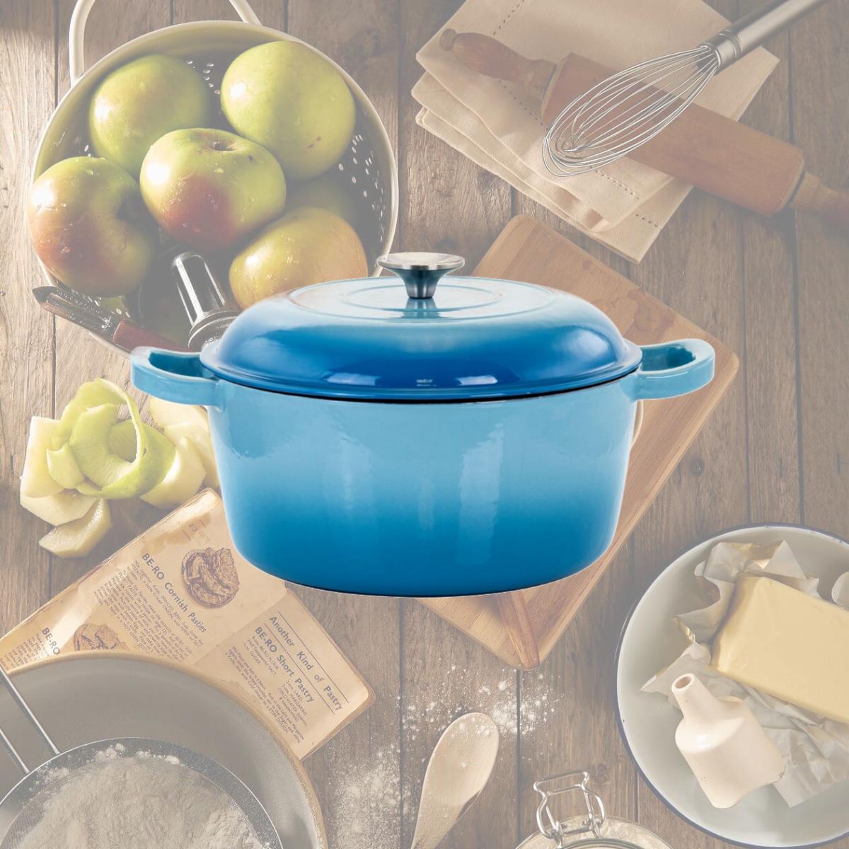 Picture of MEGACHEF MG-CR25AB 5 qt MegaChef Round Enameled Cast Iron Casserole with Lid, Blue