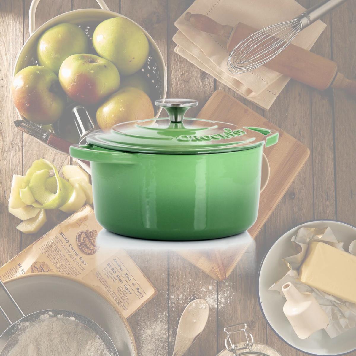Picture of Crock Pot 124966.02 3 Quarts Artisan Enameled Cast Iron Dutch Oven, Pistachio Green - 2 Piece