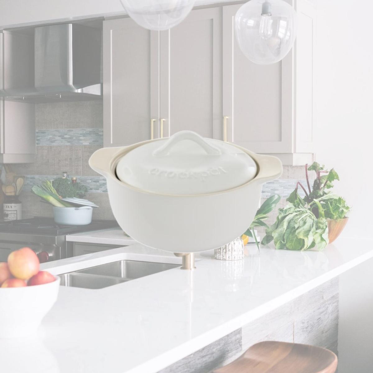 Picture of Crock Pot 136632.02 2.3 qt. Artisan Round Sto are Casserole with Lid, White