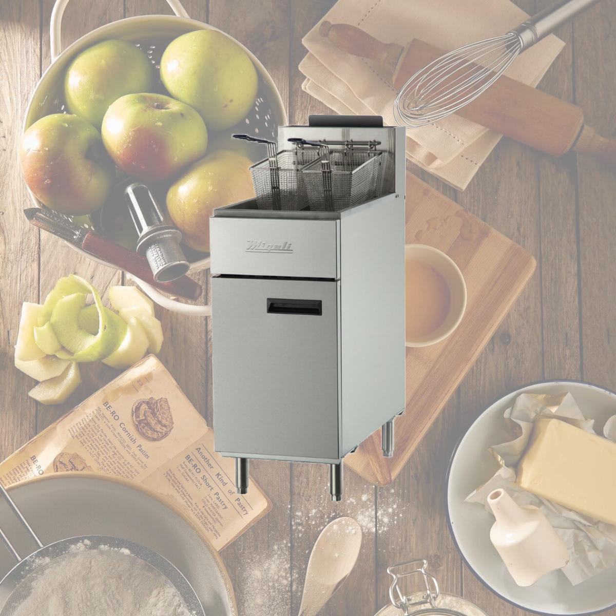 Picture of Migali C-F40-NG 15.6 in. 40 lbs Competitor Series Natural Gas Fryer, Stainless Steel