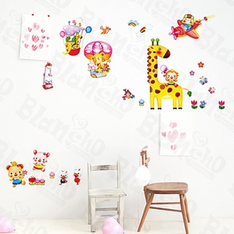 Animal Friends 4 - Medium Wall Decals Stickers Appliques Home Decor Multicolor