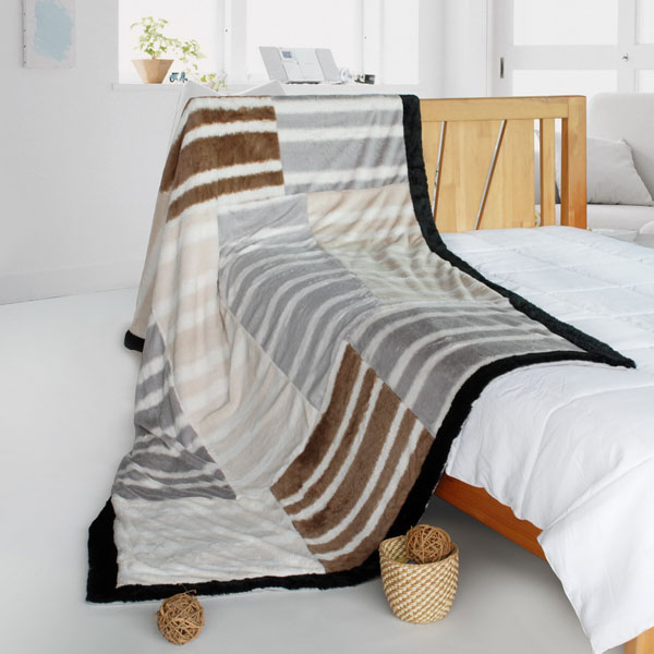 61 By 86.6 In. Onitiva - Chic Life Stylish Patchwork Throw Blanket Grey